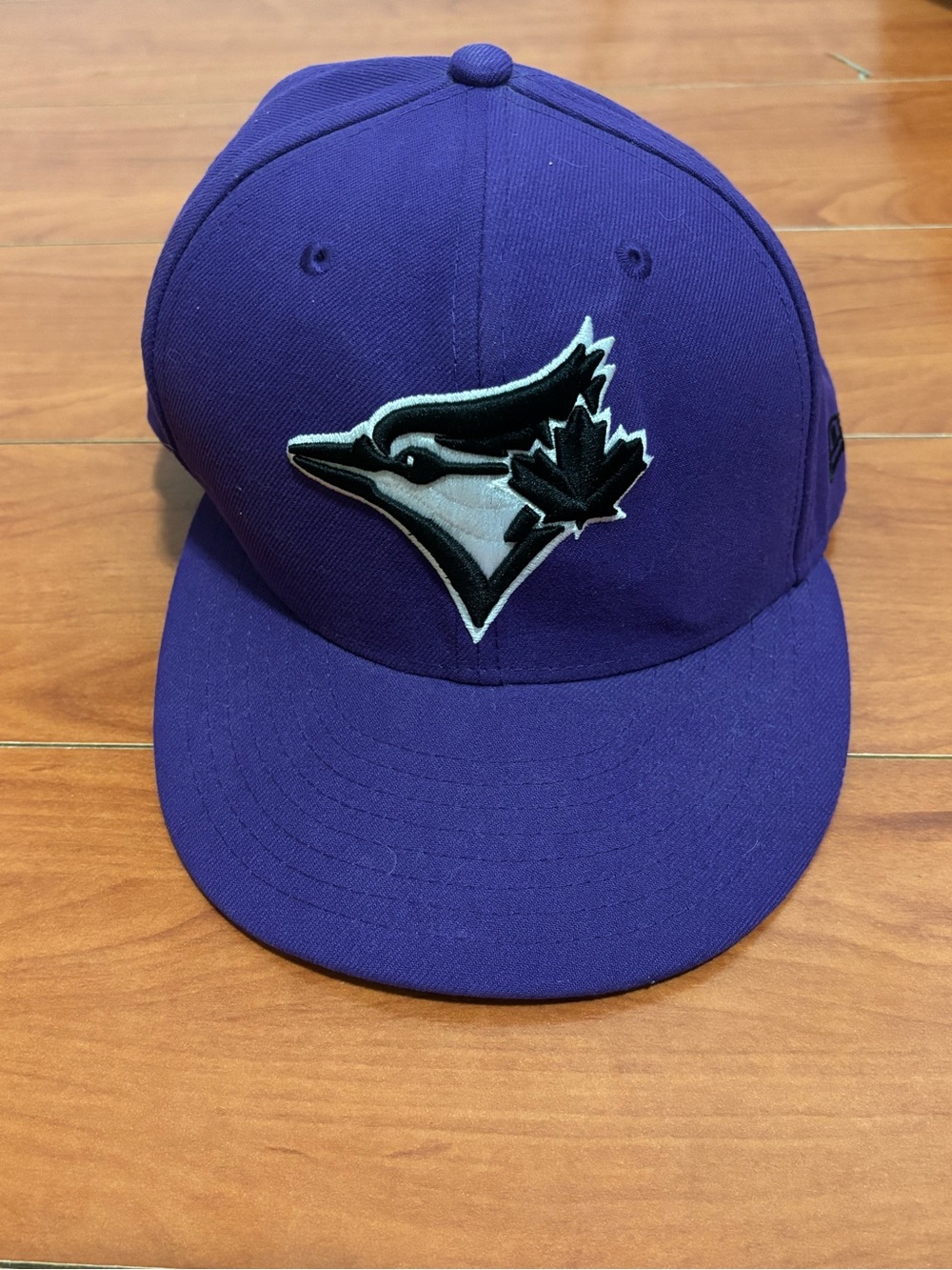 New Era Toronto Blue Jays Fitted Hat Size 7 1/4 Purple With Grey Brim MLB